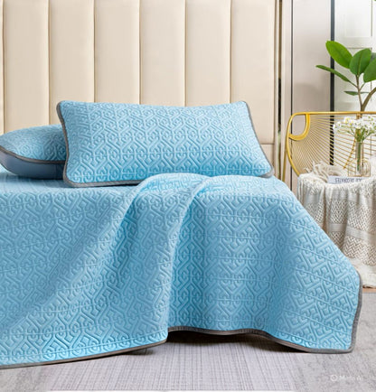 Quilted Cushioned Mattress Topper with 2 Pillow Cover
